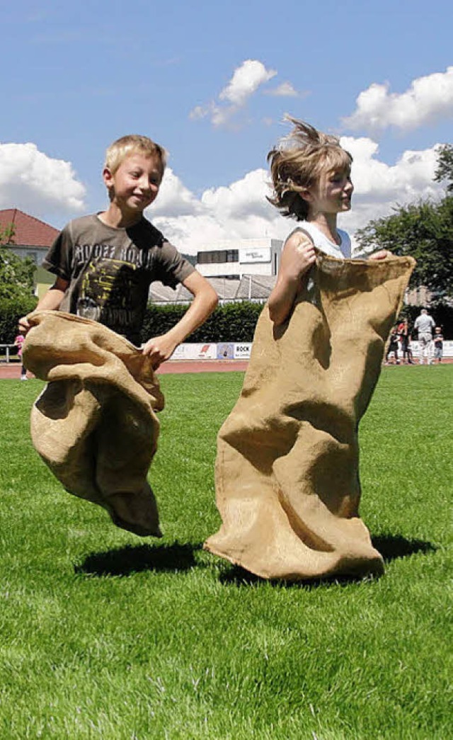 Viel Spa hatten die 50 Kinder beim Ferienprogramm des SVS im Oberfeld.   | Foto: Monika Weber