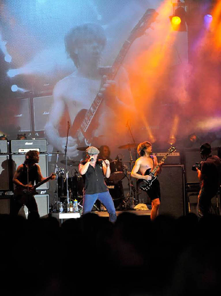 AC/DC perfekt: die Gruppe „Barock“