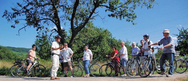 Entlang der knftigen Nordwestumfahrun...Mitglieder mit dem Fahrrad unterwegs.   | Foto: Ounas-Krusel