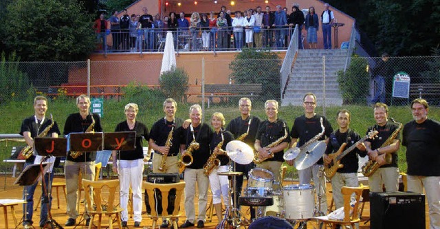 Zum Abschluss der Tennis-Stadtmeisters...22;Groove &#8217;n&#8217; joy&#8220;.   | Foto: Privat