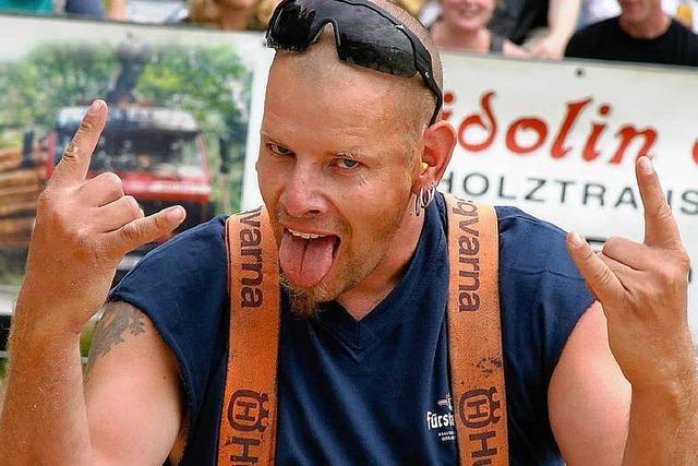 Fotos: Holzfller messen sich in Schuttertal