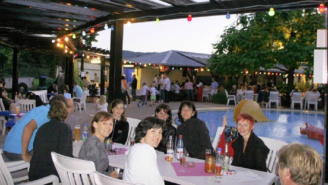 Gute Stimmung beim Sommerfest im Reichenbacher Familien- und Freizeitbad   | Foto: Heidi Fssel