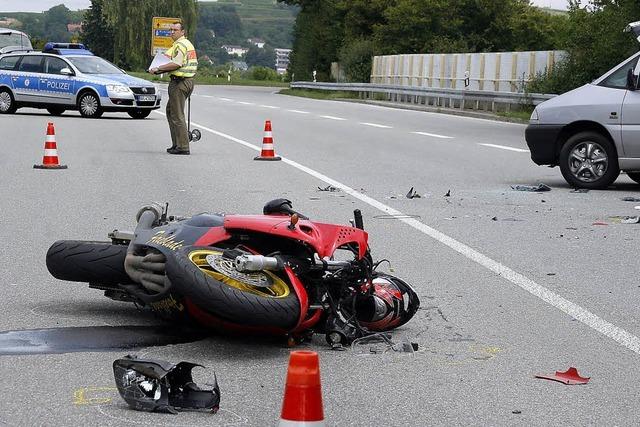 Motorradfahrer getötet