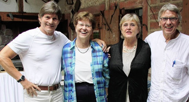 Gehen in den Ruhestand  (von links): J...ann, Dagmar Streibl und Peter Vedder.   | Foto: Schule