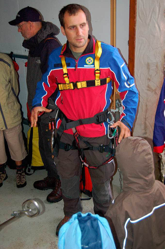 Einsatzbereit zur Rettung im unwegsamen Gelnde: Nico Zink, Mitglied der „Schnellen Eingreiftruppe" der Bergwacht.