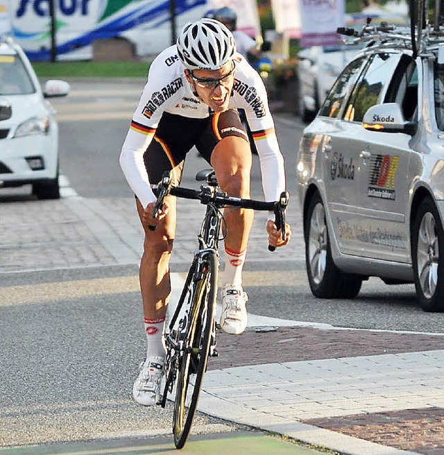 Philipp Ries im Nationaltrikot bei der Tour d&#39;Alsace   | Foto: Haumesser