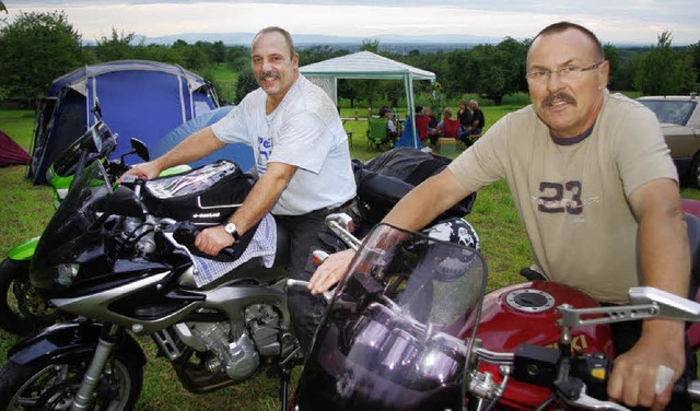 Freuen sich aufs Motorradtreffen: die ...tin Ehret (links) und Harald Ziegler.   | Foto: barbara rderer