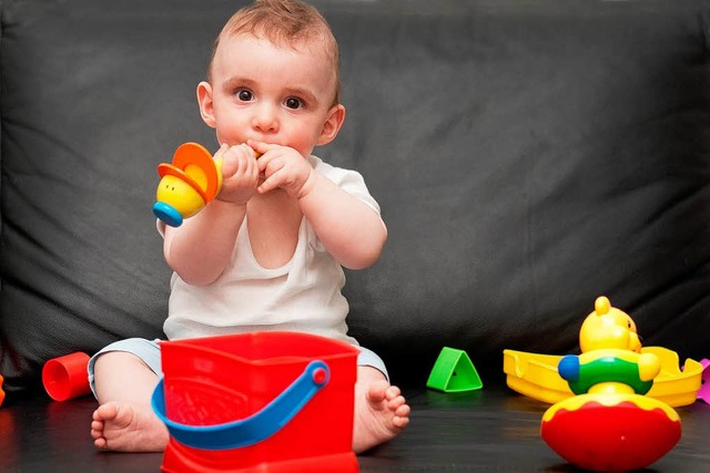 Kinder sollten Spielzeug unbedenklich ablecken knnen.  | Foto: fotolia.com/ ZieL 
