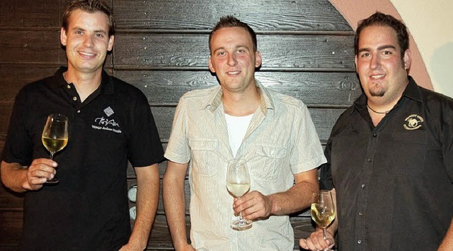 Freuen sich auf die Weinparty im Stadt...an Isele und Michael Weber (von links)  | Foto: Privat