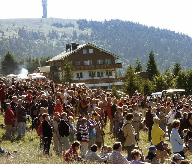 Festbesucher bei der Todtnauer Htte   | Foto: Morys