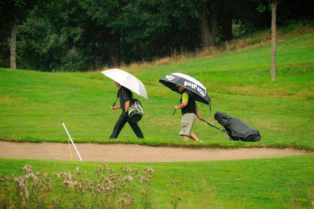 Anzeigen-Dossier Mercedes-Benz GolfMasters Sdbaden 2010