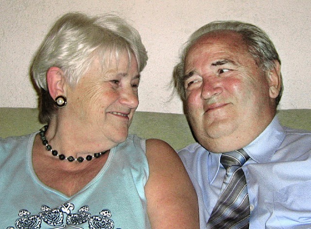 Noch wie vor 50 Jahren: Das Ehepaar Schwendemann.   | Foto: privat