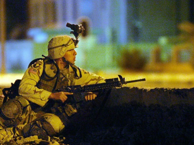 Ein Soldat der US Army im Irak. Dort a...a Bewachungs-  und Sicherungsaufgaben.  | Foto: Jamal A. Wilson