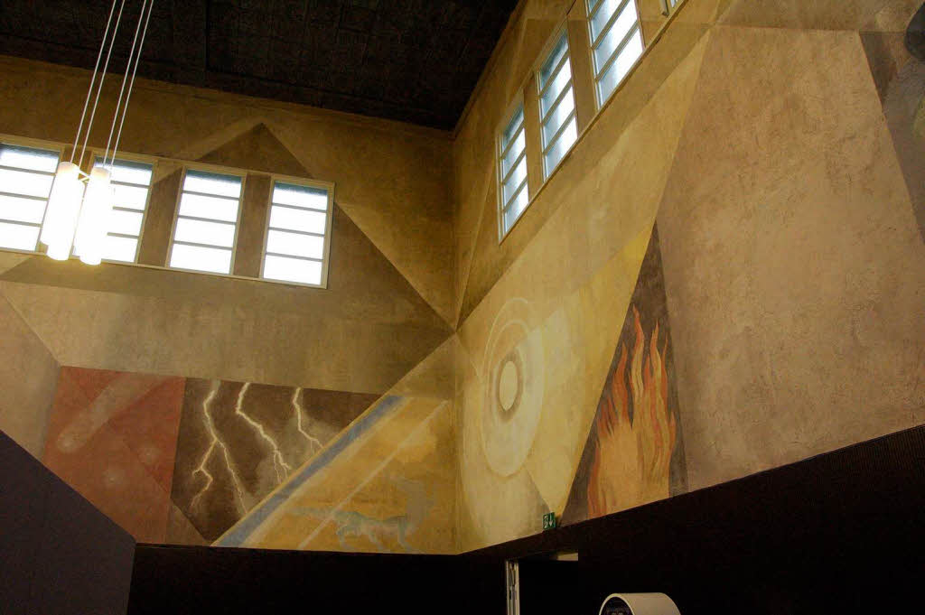 Die Wandgemlde des Berner Malers Victor Surbek wurden restauriert. Dargestellt werden die vier Elemente.