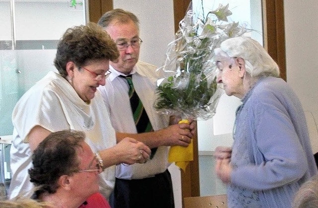 Lucia van Kreuningen und Klaus Kummle ...50-jhrigen Mitgliedschaft beim VdK.    | Foto: Privat