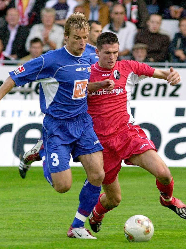 2002: Sascha Riether im Laufduell mit dem Berliner Ronny Nikol