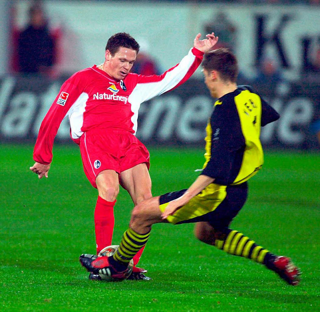 2002: Sascha Riether gegen seinen  Lieblingsverein aus Kindertagen, Borussia Dortmund.