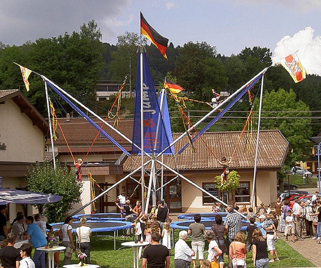 Drei Tage lang Gelegenheit zu hohen Sp...der Schwarzwaldhalle aufgestellt wird.  | Foto: KLJB Katholische Landjugend Biederbach