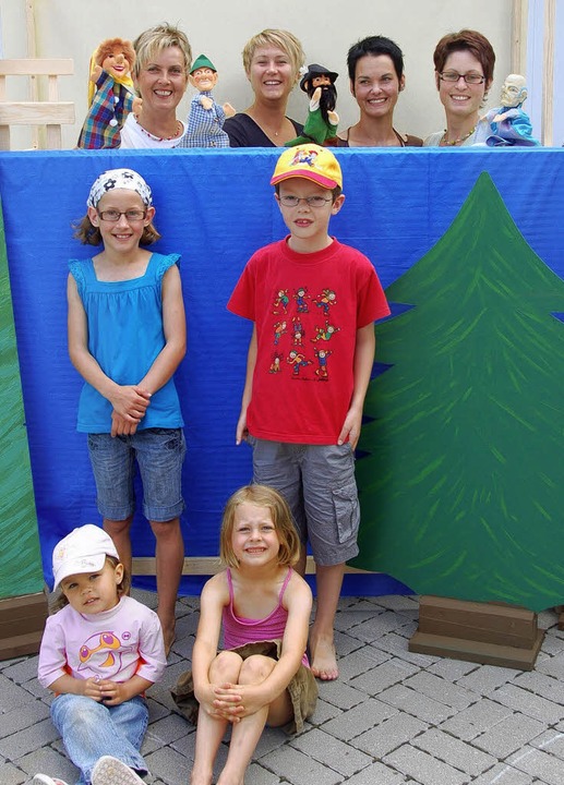 Kinder im Puppentheater: Nicht nur die...Kasperletheater-Auffhrung am Samstag.  | Foto: Juliane Khnemund