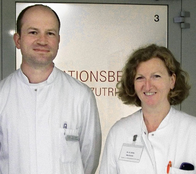 Zufriedene Oberrzte: Christoph Merz u...na Gtze am Bruder-Klaus-Krankenhaus.   | Foto: Timm