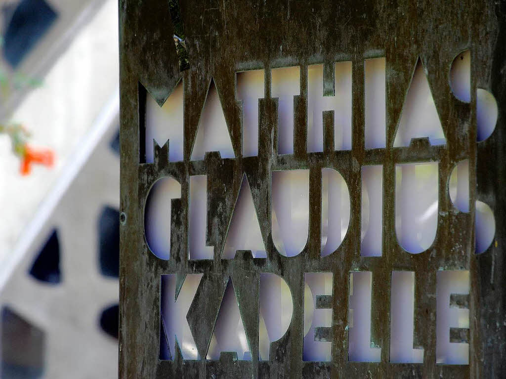 BZ-Leserinnen und Leser erkunden die Matthias-Claudius-Kapelle bei der BZ-Ferienaktion.