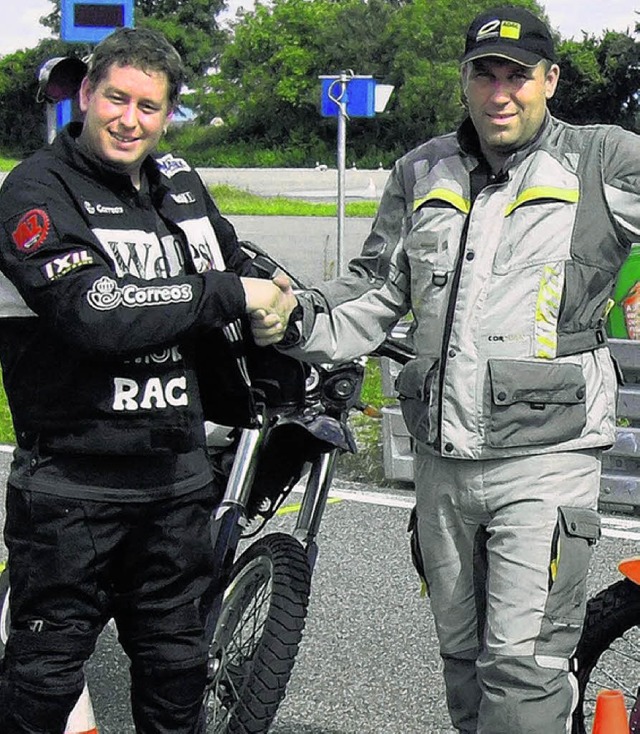 Gerhard Eichhorn (links) aus hlingen-...in Breisach mit Trainer Thomas Htty.   | Foto: ADAC