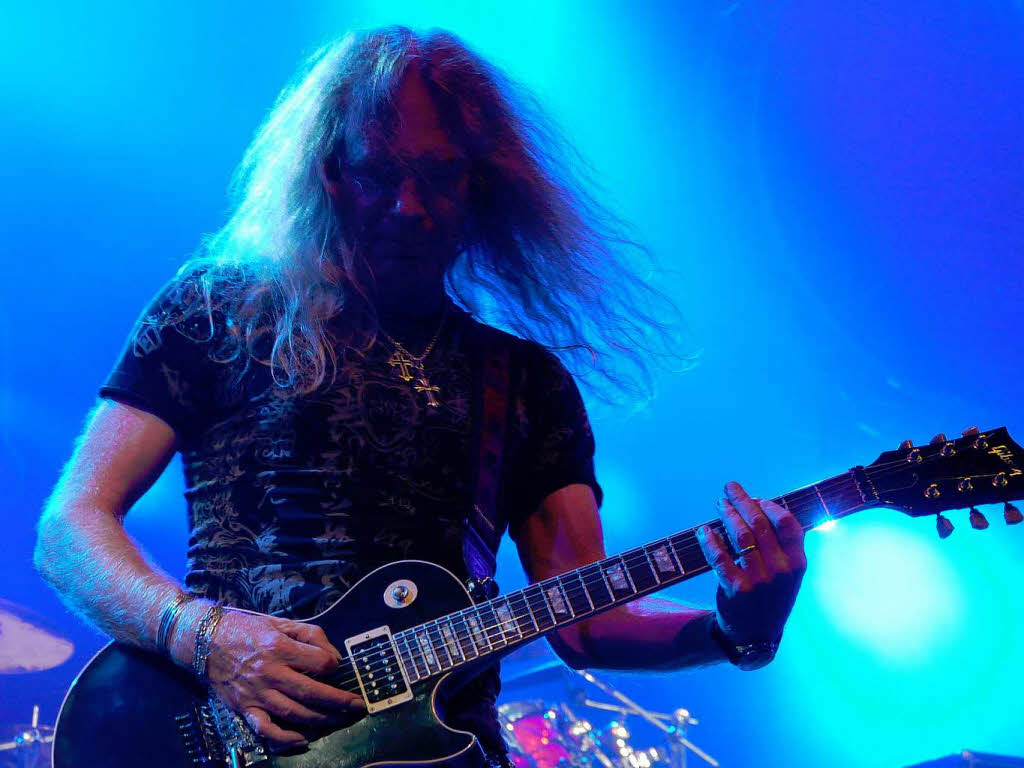 Saxon