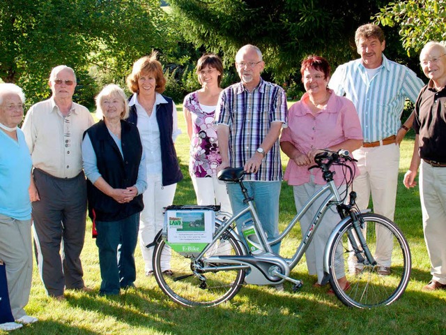 Gsteehrung im Haus Schropp (von links...ne, Thomas Fechtig und Manfred Schropp  | Foto: Christiane Seifried