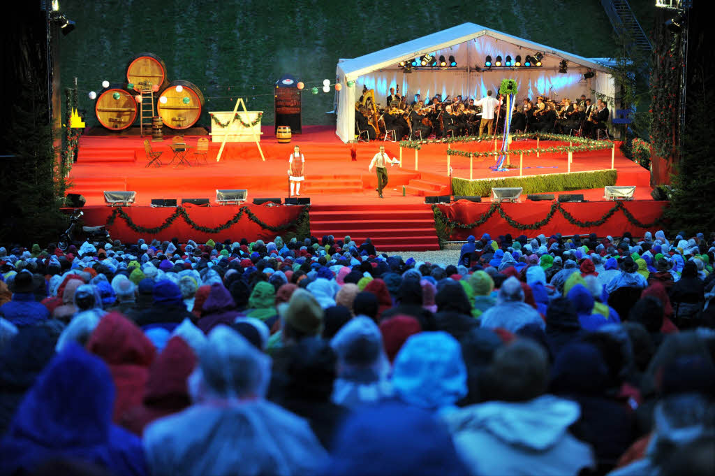 Szenenfoto aus der Freilicht-Auffhrung der Operette 