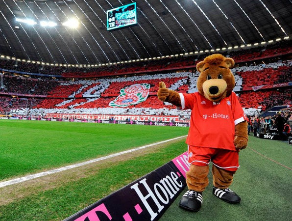 Bayerns Berni ist seit 2002 im Dienst. Er lste den "Bazi" ab, der von 1992 an in den Diensten des FCB stand.