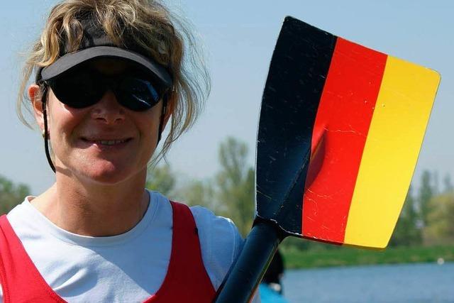 Christiane Quirin rudert für Deutschland bei der Weltmeisterschaft in Neuseeland