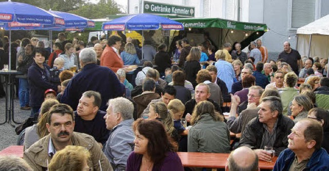 Ein volles Haus hatte die Werbegemeinschaft bei ihrem Hock.   | Foto: sandra decoux-kone