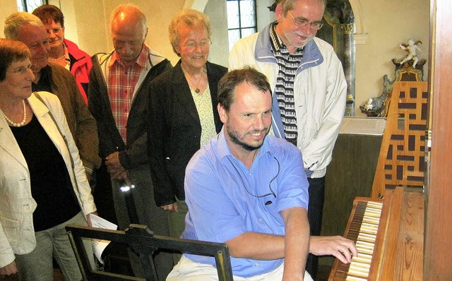 Als Gast an den Instrumenten Regal und... Averesch und Uta Bremen (von rechts).  | Foto: a. freyer