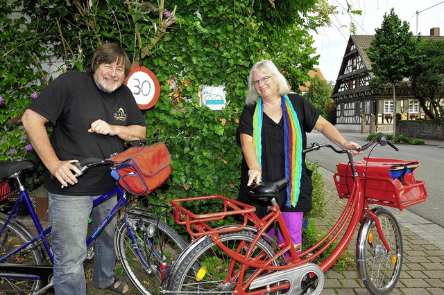 Claus Bleckwehl und Eva Roth-Bleckwehl...e. Beide fahren selbst gerne Fahrrad.  | Foto: Axel Fleig