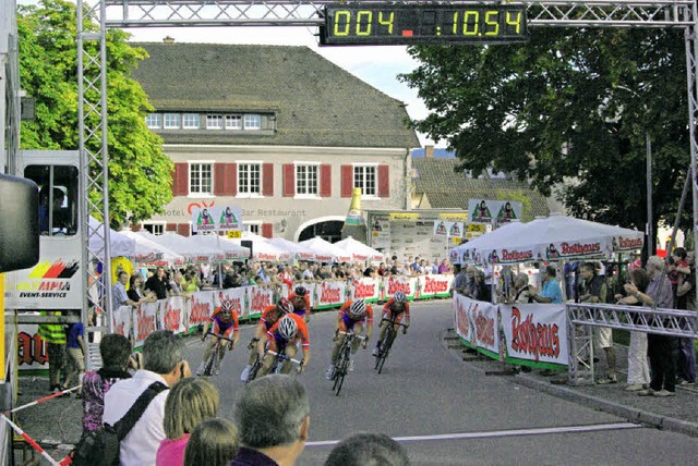 Heitersheim war gestern  Abend auf den...Startschuss fr die  Regio-Tour fiel.   | Foto: Sabine Model