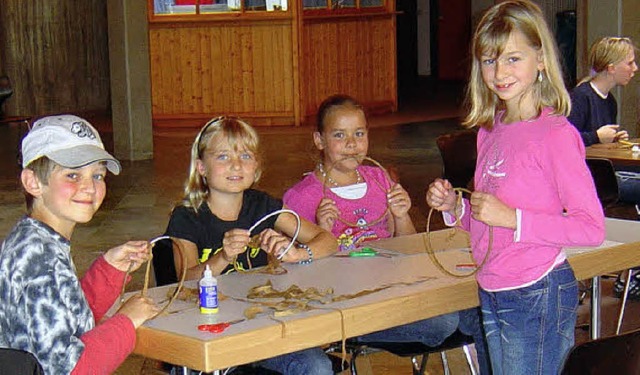 Die Kinder hatten ihren  Spa am Baste...uten sich schon auf ihre Traumfnger.   | Foto: Marianne Rittner