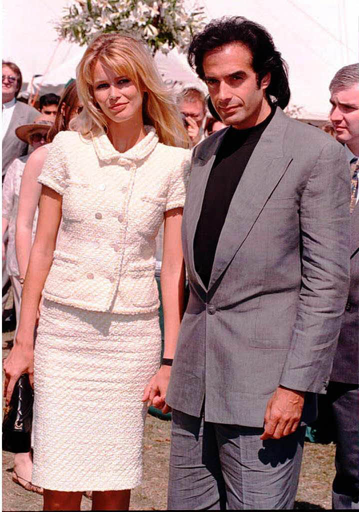 Zwischen 1994 und 1999 war Claudia Schiffer mit dem US-Illusionsknstler David Copperfield liiert.