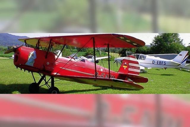 Flugplatzfest Mllheim: Schauen, staunen und mitfliegen