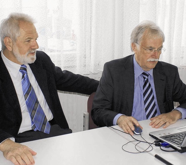 Edmund Kromer (links) bietet mit seine...hnologie-Park Villingen-Schwenningen.   | Foto: Friese