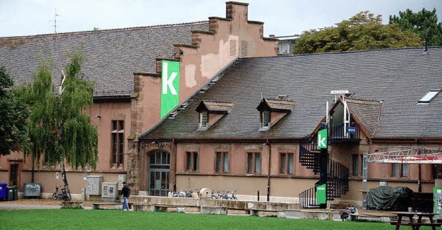 Die Kaserne in Basel ist seit 30 Jahren Kulturzentrum.   | Foto: Annette Mahro