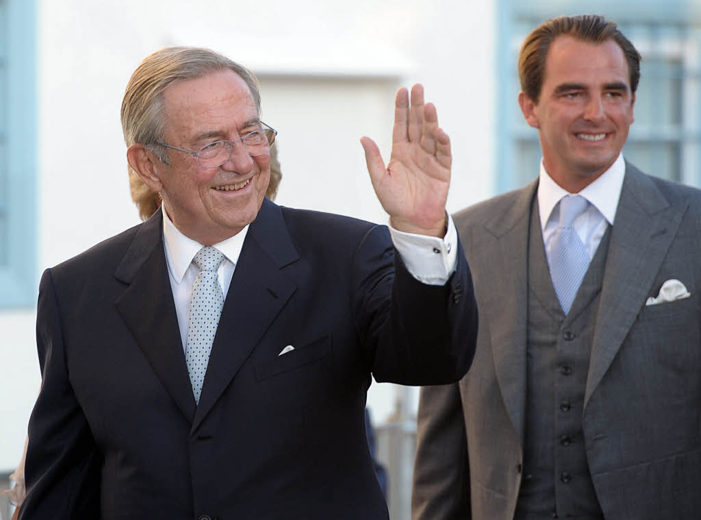 Der ehemalige griechische König Constantine und sein Sohn Nikolaos. Der ehemalige griechische König Constantine und sein Sohn Nikolaos.
