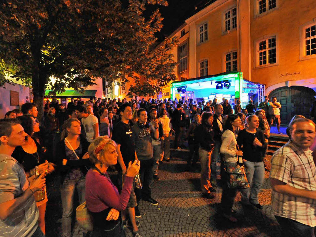 Auftakt der Downtown-Streetparty im Bermuda-Dreieck.