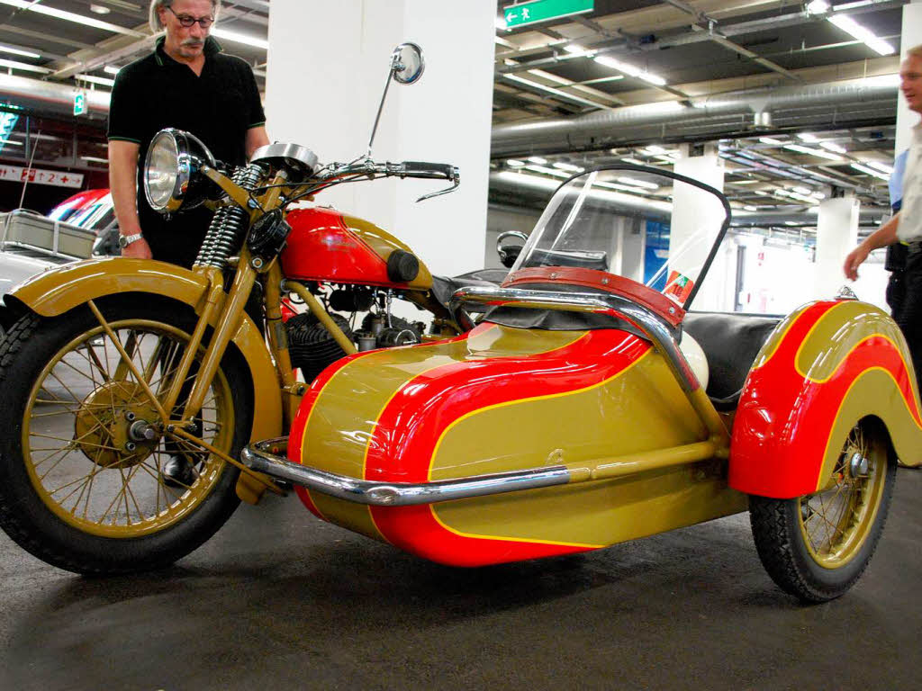 Chrom, Lack und jede Menge Pflege: Die Oldtimer der Raid 2010 sind Schmuckstcke.