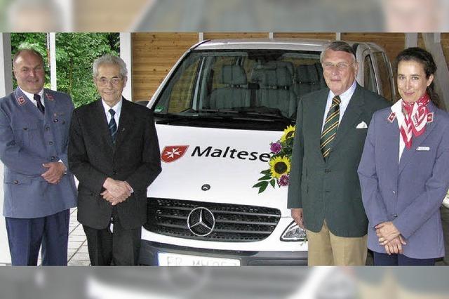 Ein neuer Kleinbus für den Malteser Hilfsdienst