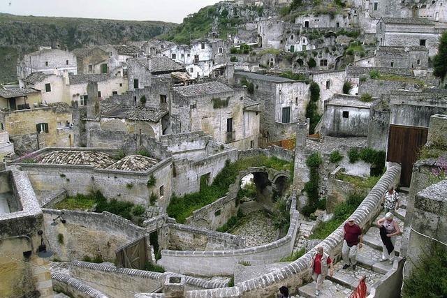 Grotten und Wasserflle, Burgen und Kathedralen