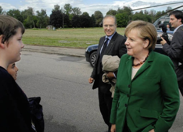 &#8222;Hast du noch Ferien?&#8220; &#8... vor ihrem Abflug an der Richterwiese.  | Foto: Schall