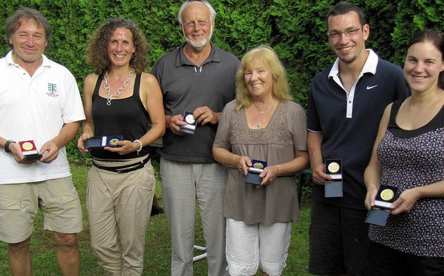 Sieger der Gruppen A beim Deisamtal Mi... Antn, Oliver Bludau und Meike Bl.   | Foto: Privat