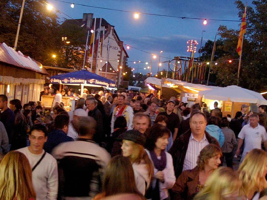 Freitag wie Samstag Abend herrschte reger Betrieb auf dem Festgelnde