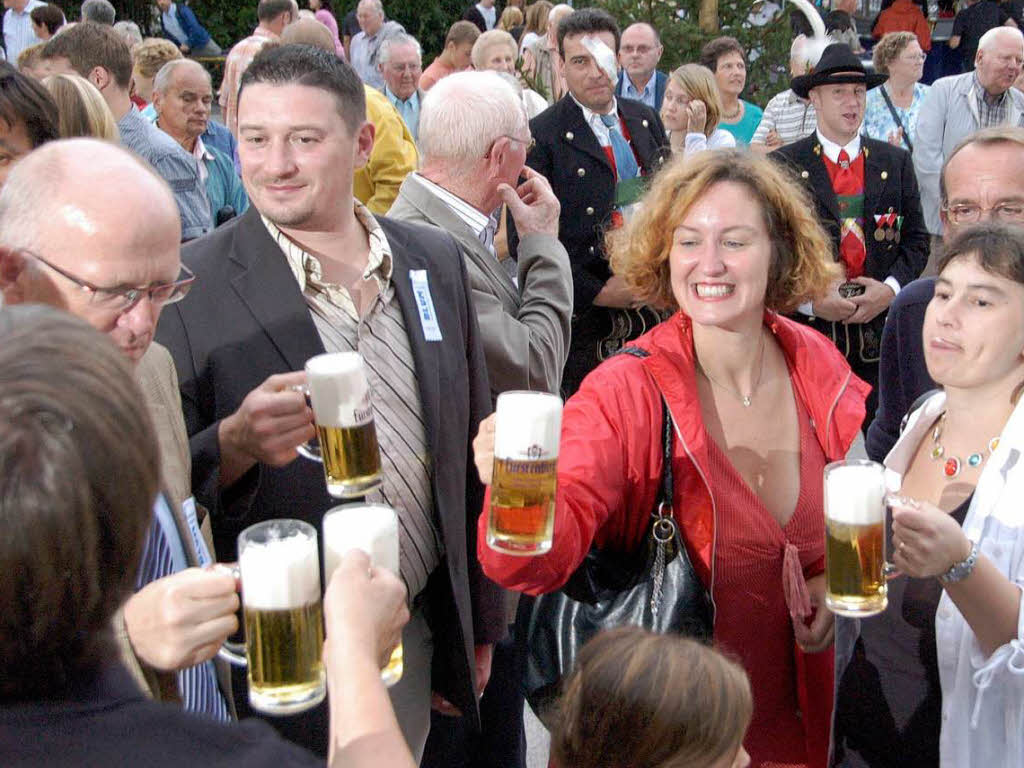 Ein Prosit auf die 43. Auflage des Rheinfelder Trottoirfestes