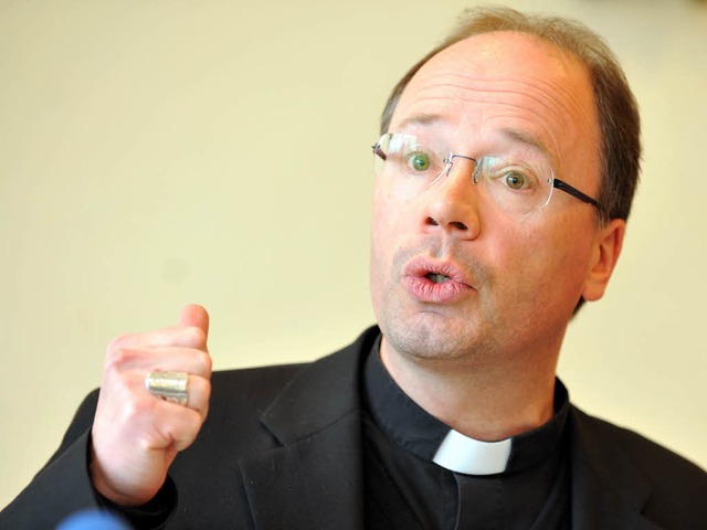 Der Missbrauchsbeauftragte der Deutsch... der Trierer Bischof Stephan Ackermann  | Foto: dpa